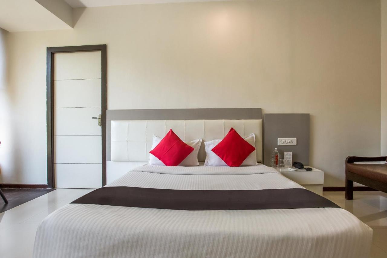 Capital O 35557 Hotel Aura Mumbai Ngoại thất bức ảnh
